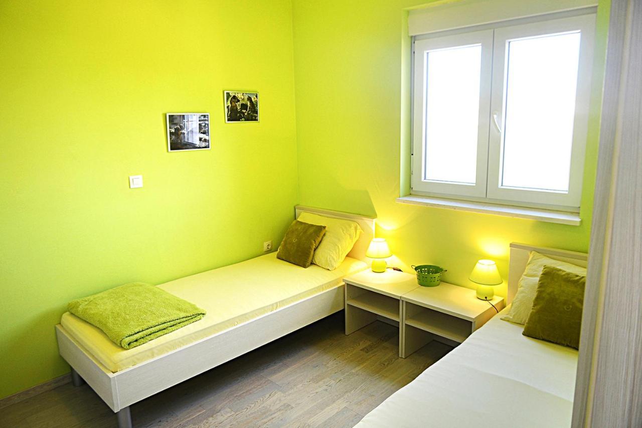 Ferienwohnung Leona Pula Exterior foto