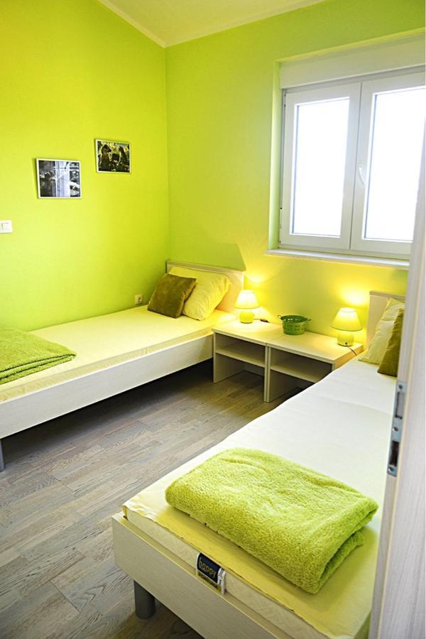 Ferienwohnung Leona Pula Exterior foto